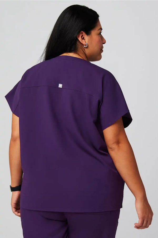 Evolve 3-Pocket Top + High-Rise On-Call Jogger Set