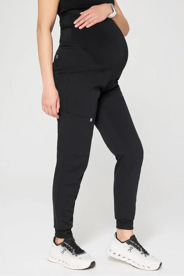 Instinct Maternity Top + On-Call Maternity Jogger + PureLuxe Maternity Legging