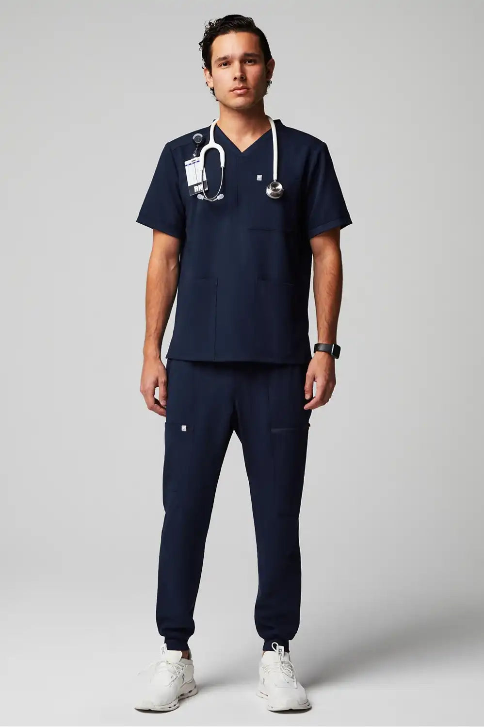 Max 4-Pocket Top + All-Shift Jogger Set Secondary image