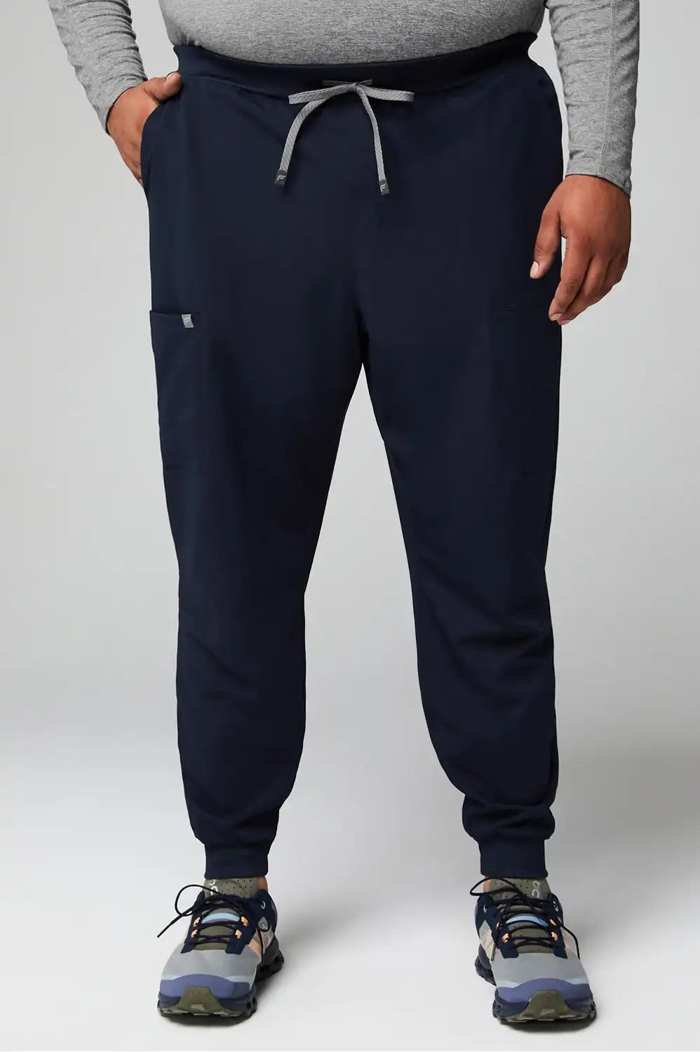 Max 4-Pocket Top + All-Shift Jogger Set