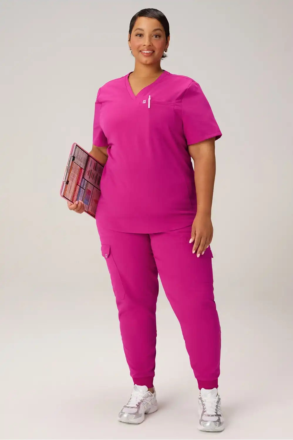 Vital 1-Pocket Top + Evoke Cargo Jogger Set