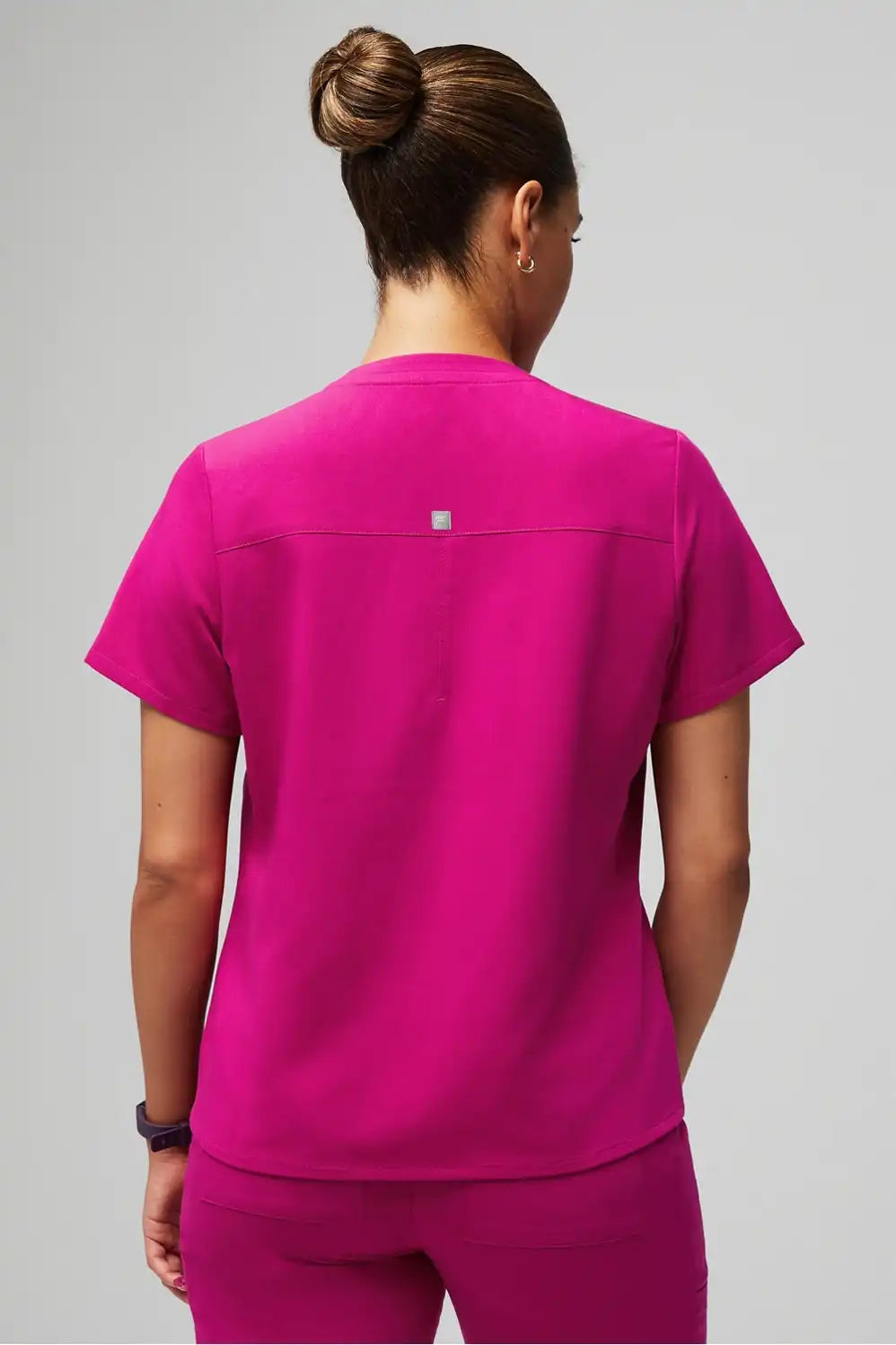 Vital 1-Pocket Top + Evoke Cargo Jogger Set