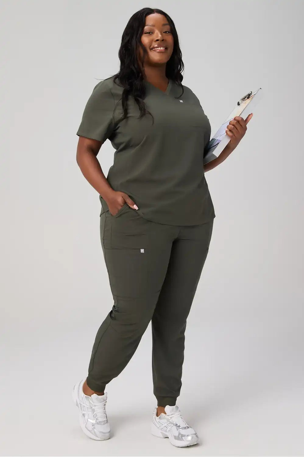 Vital 1-Pocket Top + Mid-Rise On-Call Scrub Jogger