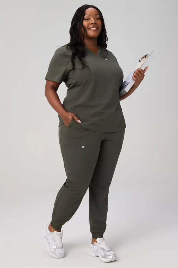 Vital 1-Pocket Top + Mid-Rise On-Call Scrub Jogger