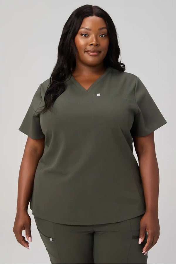 Vital 1-Pocket Top + Mid-Rise On-Call Scrub Jogger
