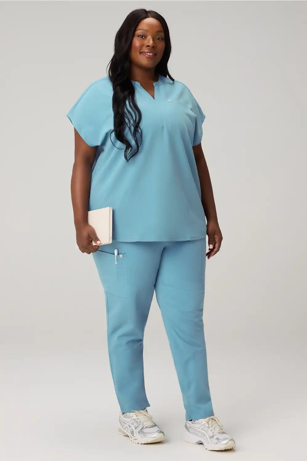 Evolve 3-Pocket Top + Ion Pant Set