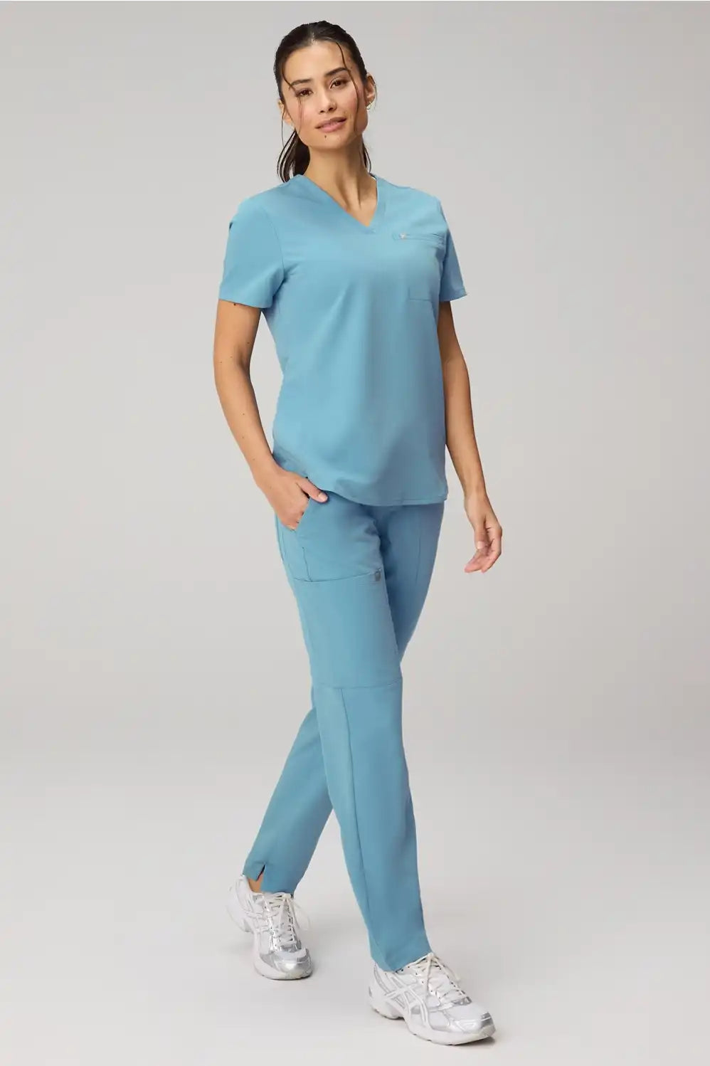 Evolve 3-Pocket Top + Ion Pant Set