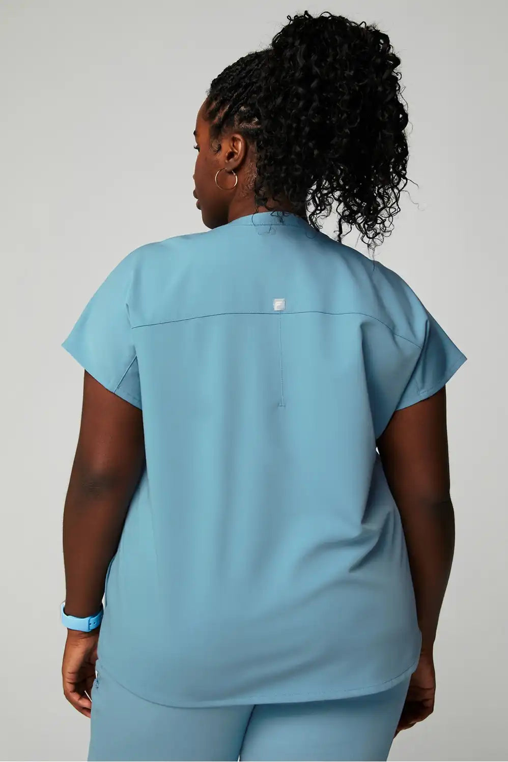 Evolve 3-Pocket Top + Ion Pant Set