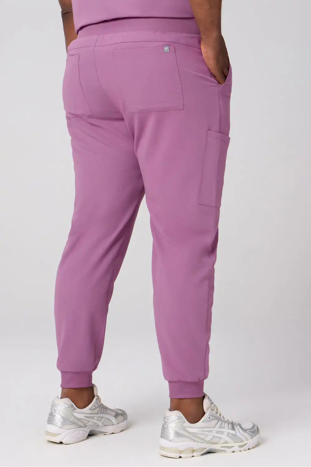 Helix 1-Pocket Top + All-Shift Jogger Set