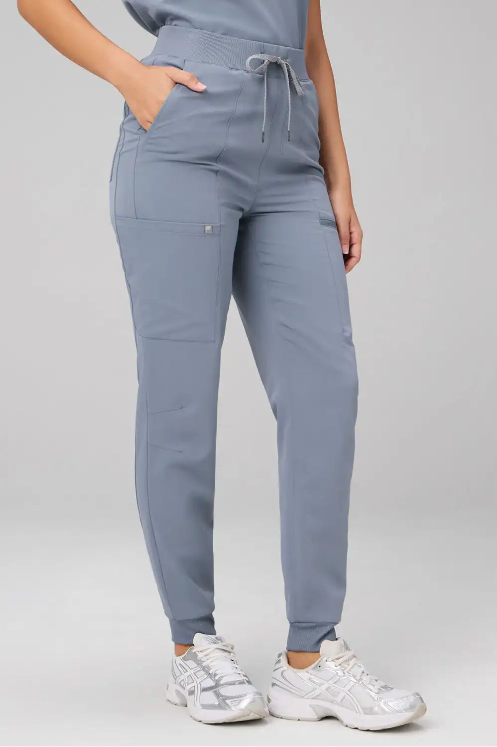 Vital 1-Pocket Top + High-Rise On-Call Jogger Set