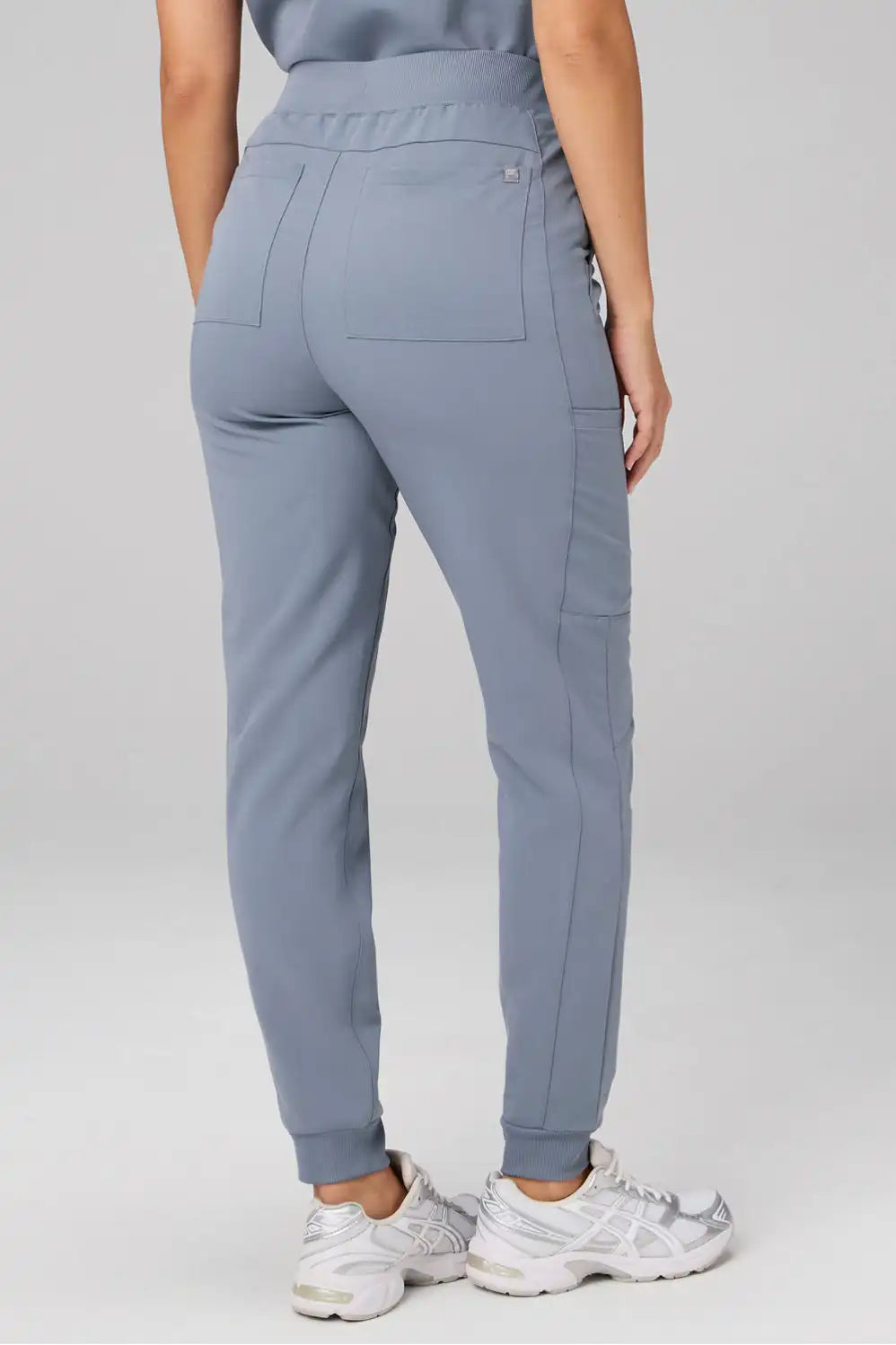 Vital 1-Pocket Top + High-Rise On-Call Jogger Set