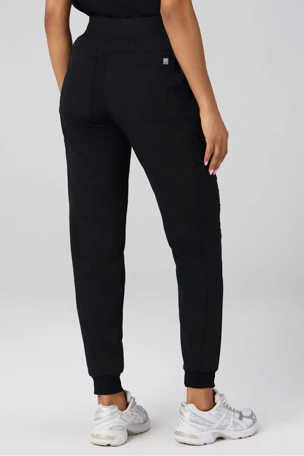 Evolve Oversized Scrub Top (Reflective) + Mid-Rise On-Call Scrub Jogger