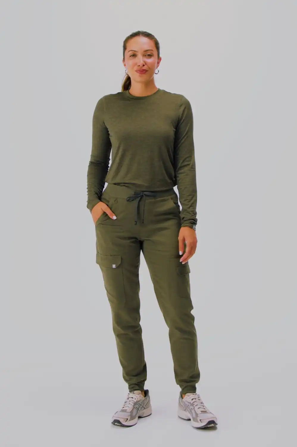 Evoke Cargo Scrub Jogger