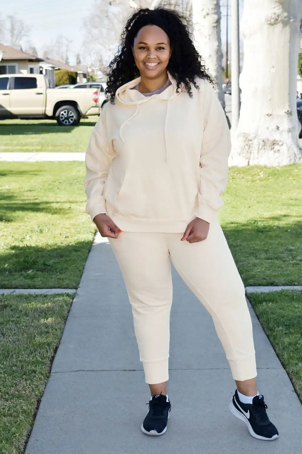 Esmi Pullover Hoodie