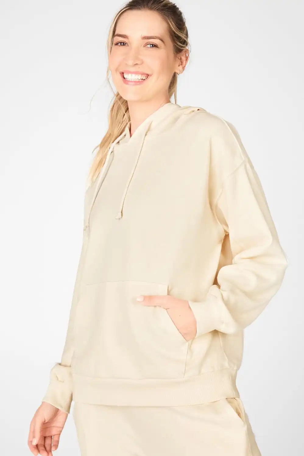 Esmi Pullover Hoodie Main image