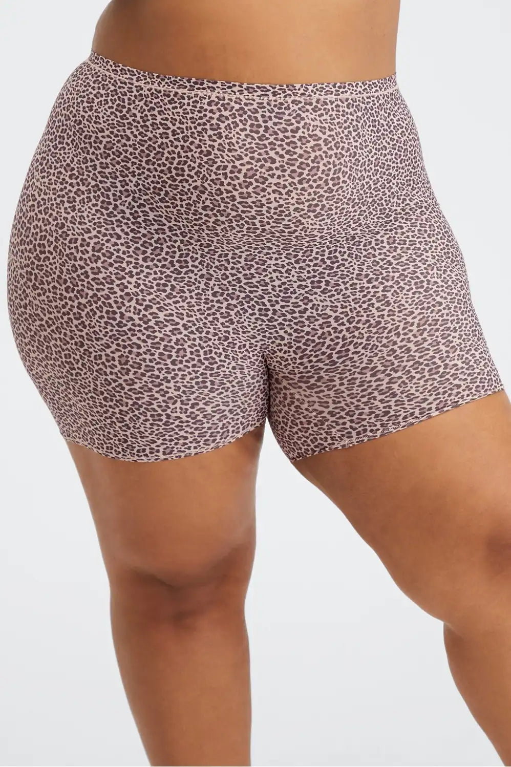 Fine Touch Short