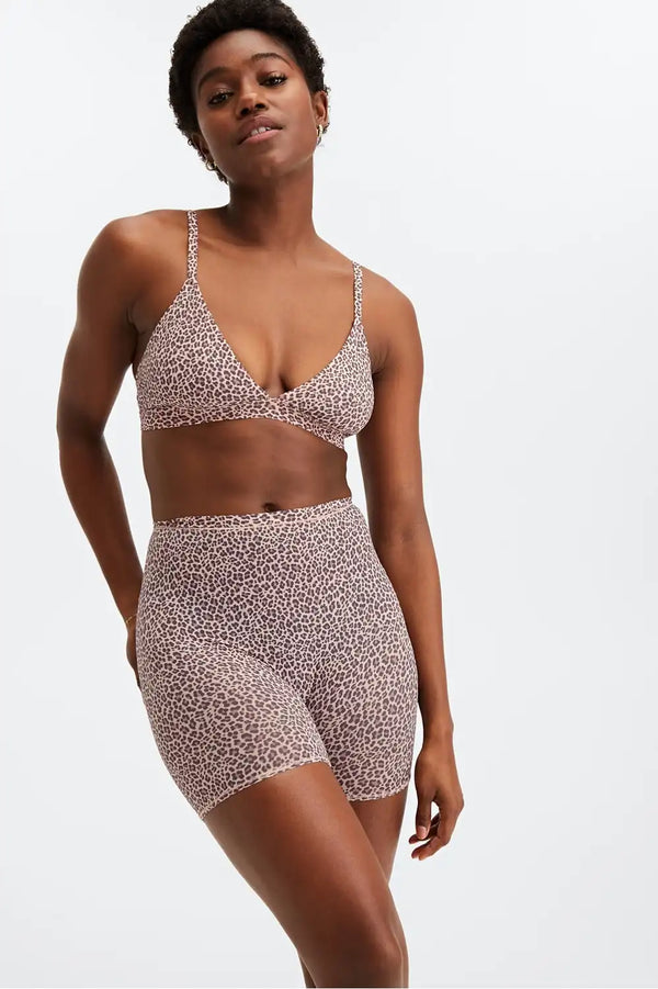 Fine Touch Short