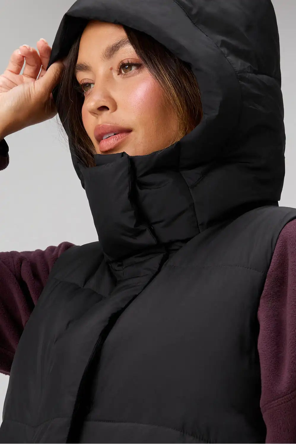 Essential Cropped Hooded Puffer Vest