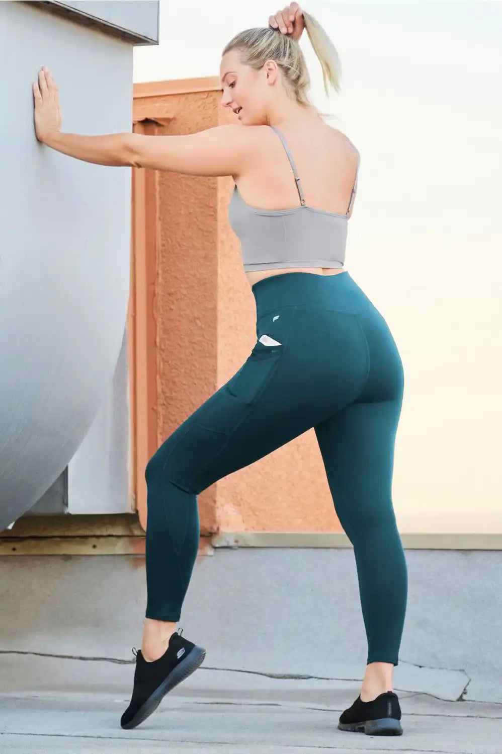 Trinity Motion365® Mid-Rise 7/8 Legging