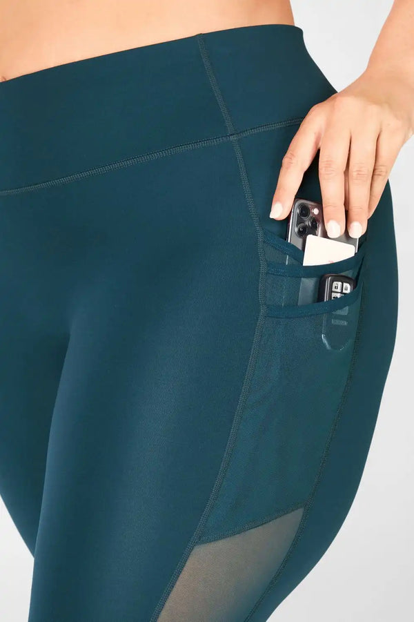 Trinity Motion365® Mid-Rise 7/8 Legging