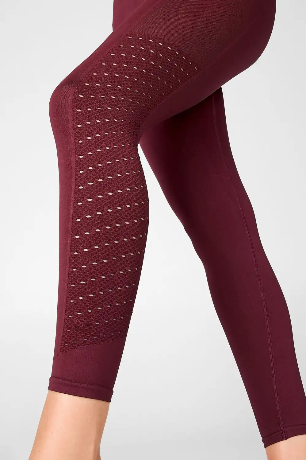 Sync Seamless High-Waisted 7/8 Legging Secondary image