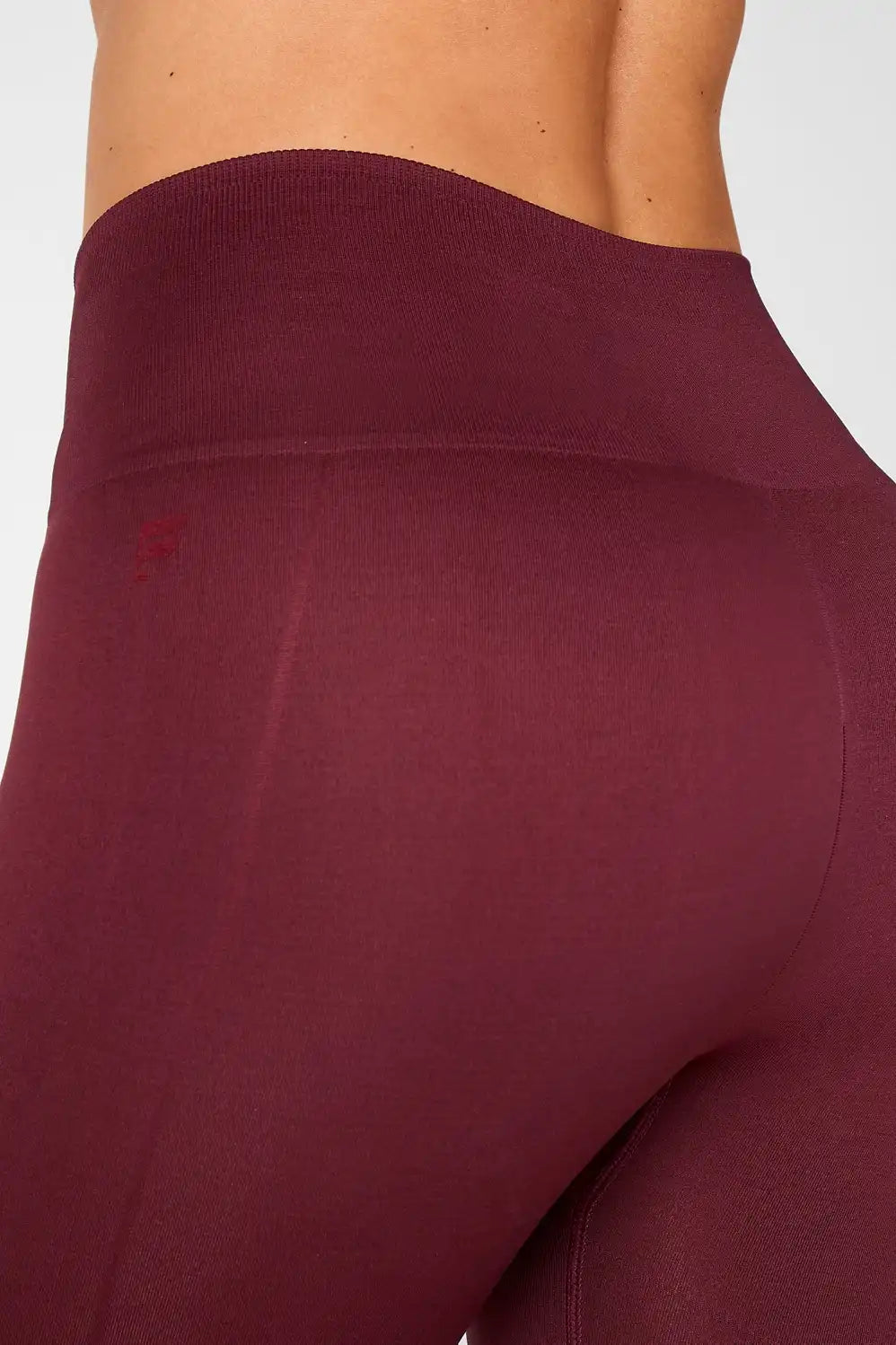 Sync Seamless High-Waisted 7/8 Legging