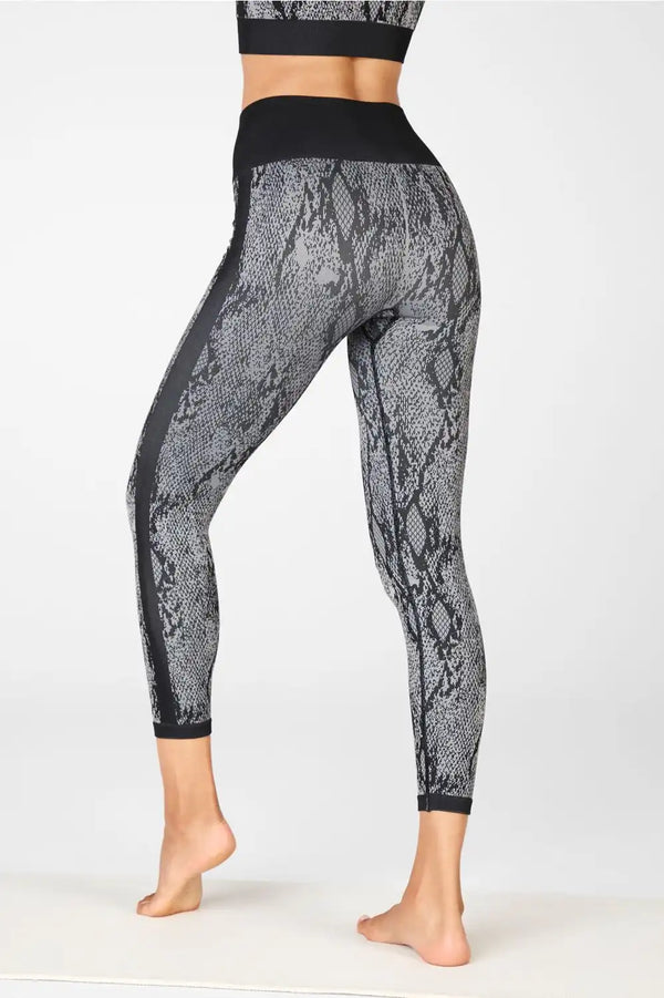 High-Waisted Seamless Snakeskin 7/8