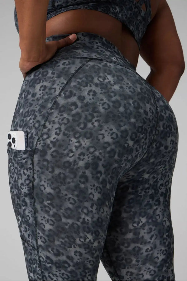 On-The-Go PowerHold® High-Waisted Legging