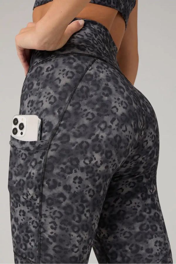 On-The-Go PowerHold® High-Waisted Legging