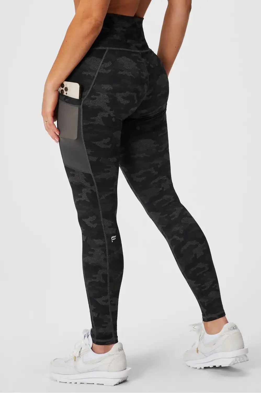 On-The-Go PowerHold® High-Waisted Legging Secondary image
