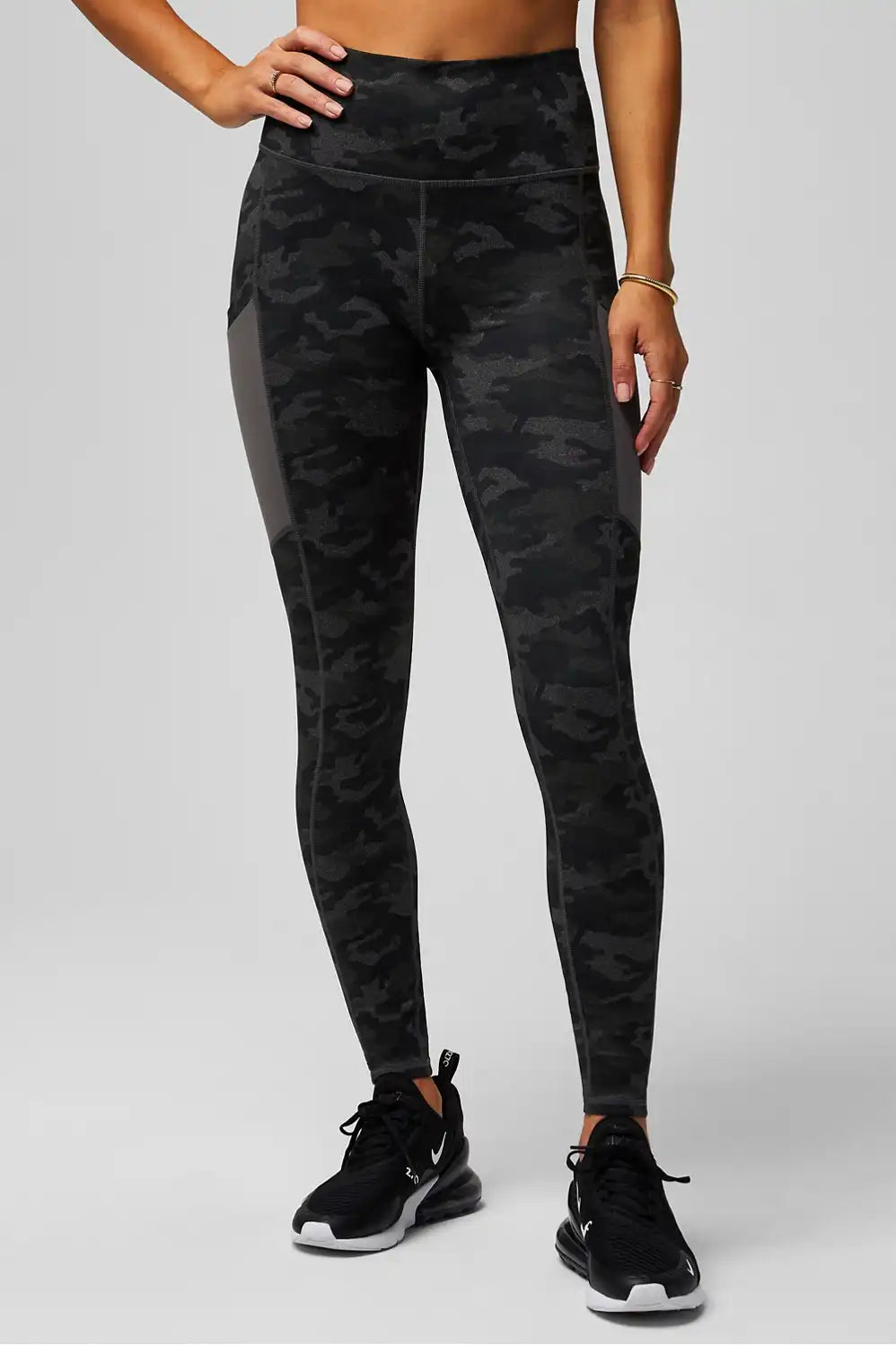 On-The-Go PowerHold® High-Waisted Legging