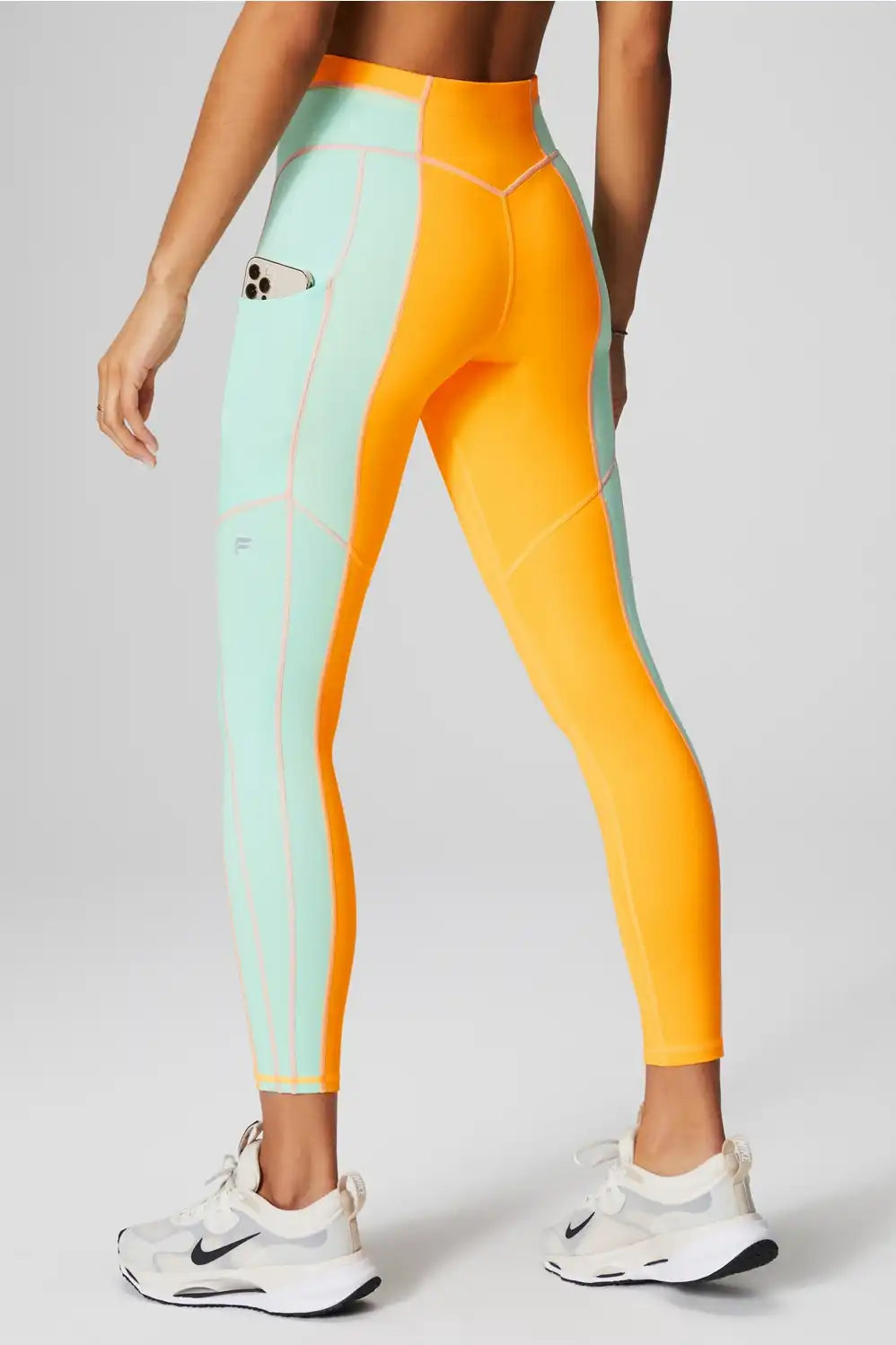 Motion365+ High-Waisted 7/8 Legging Main image