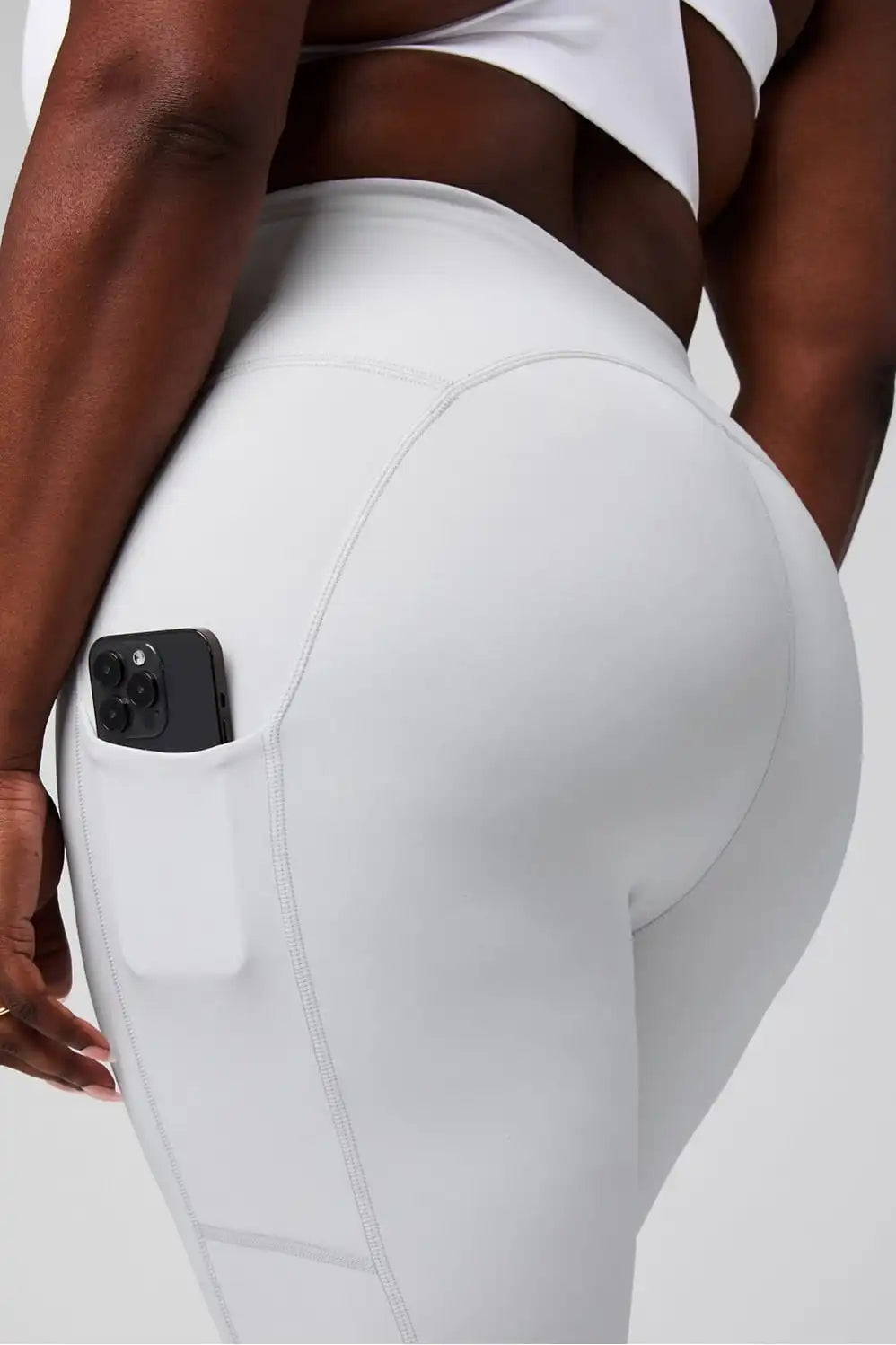 Cold Weather High-Waisted Pocket Legging