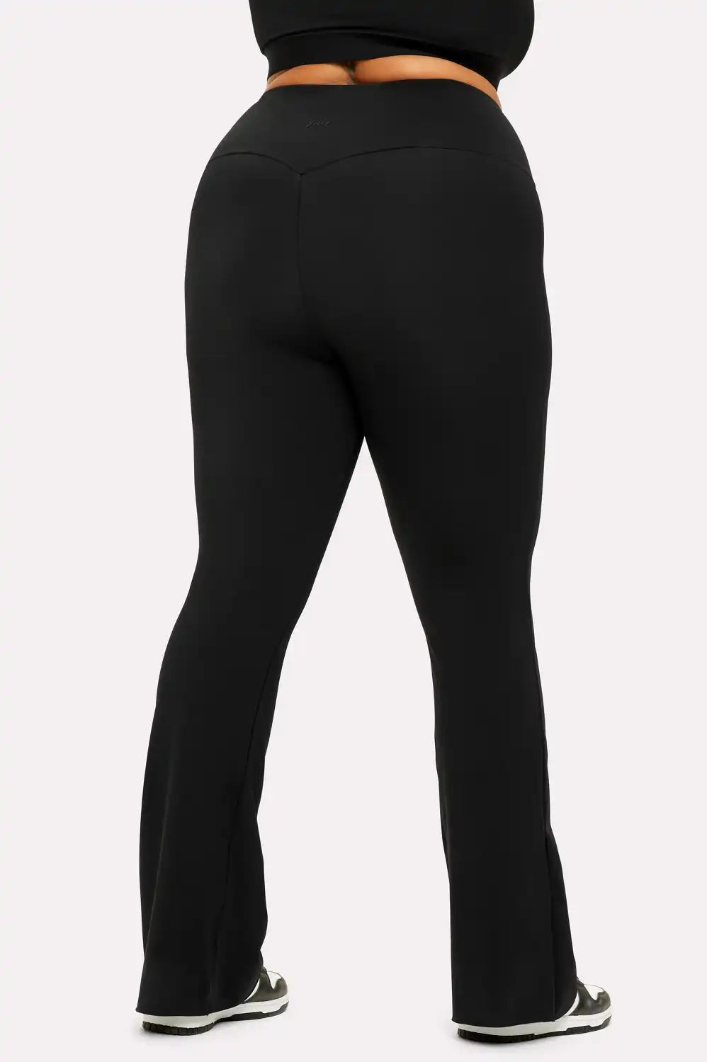 Ultra-Smooth Flare Legging