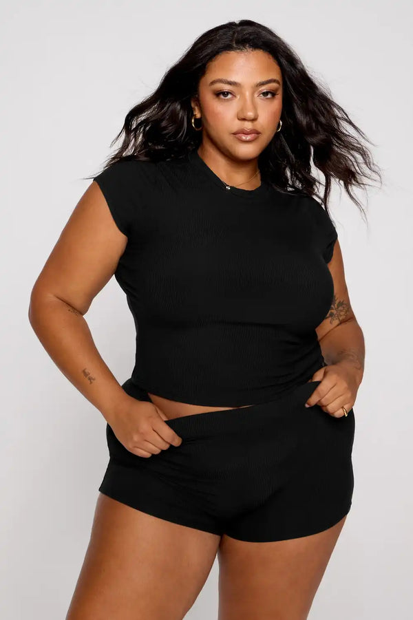 Soft Rib Hot Short