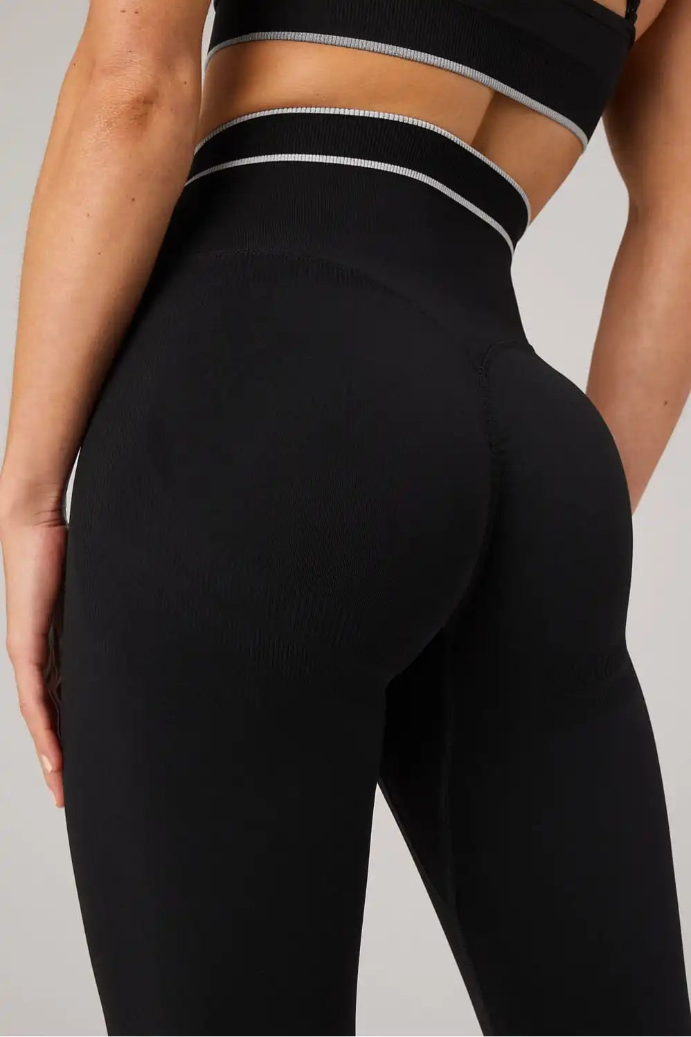 Seamless Scrunch High-Waisted Legging