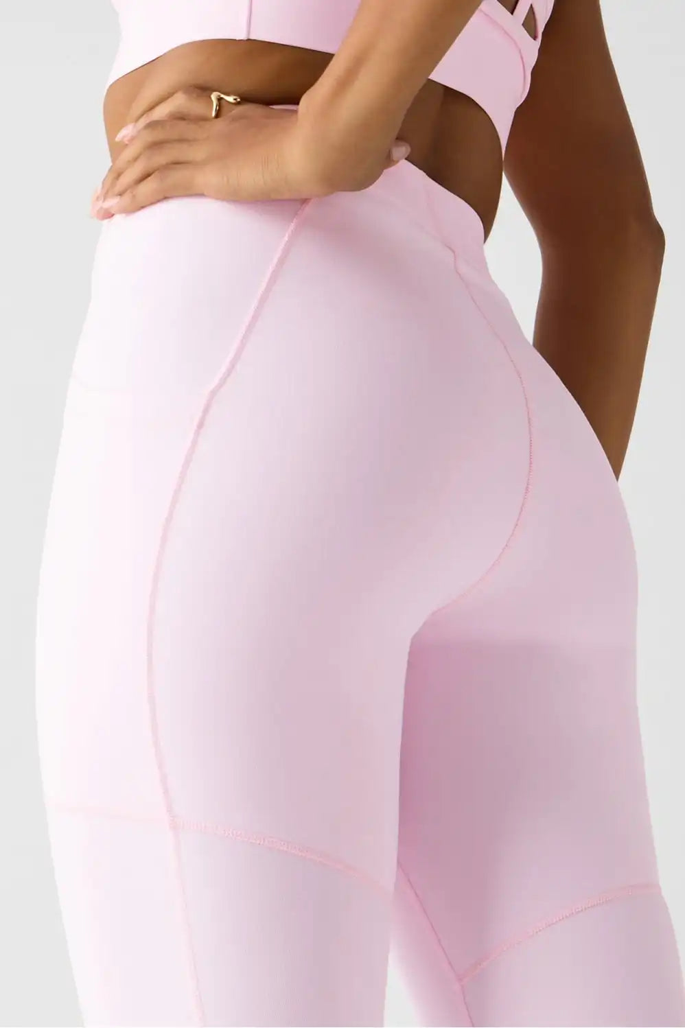 On-The-Go PowerHold® High-Waisted Legging