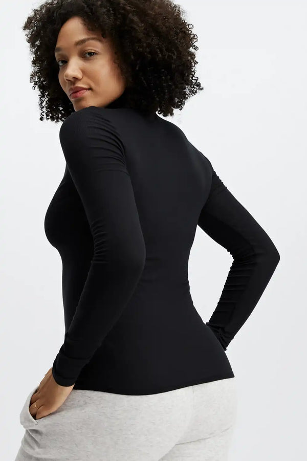 Jess Long-Sleeve Turtleneck Top