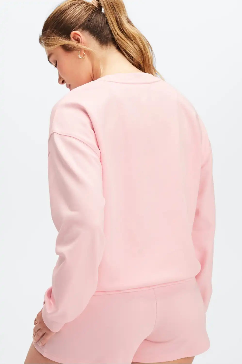 Lightweight Go-To Cropped Crewneck