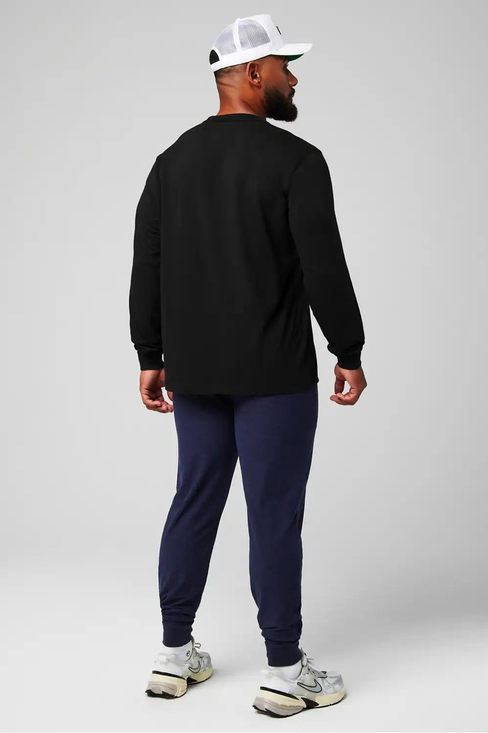 The R&R Long Sleeve Pocket Tee