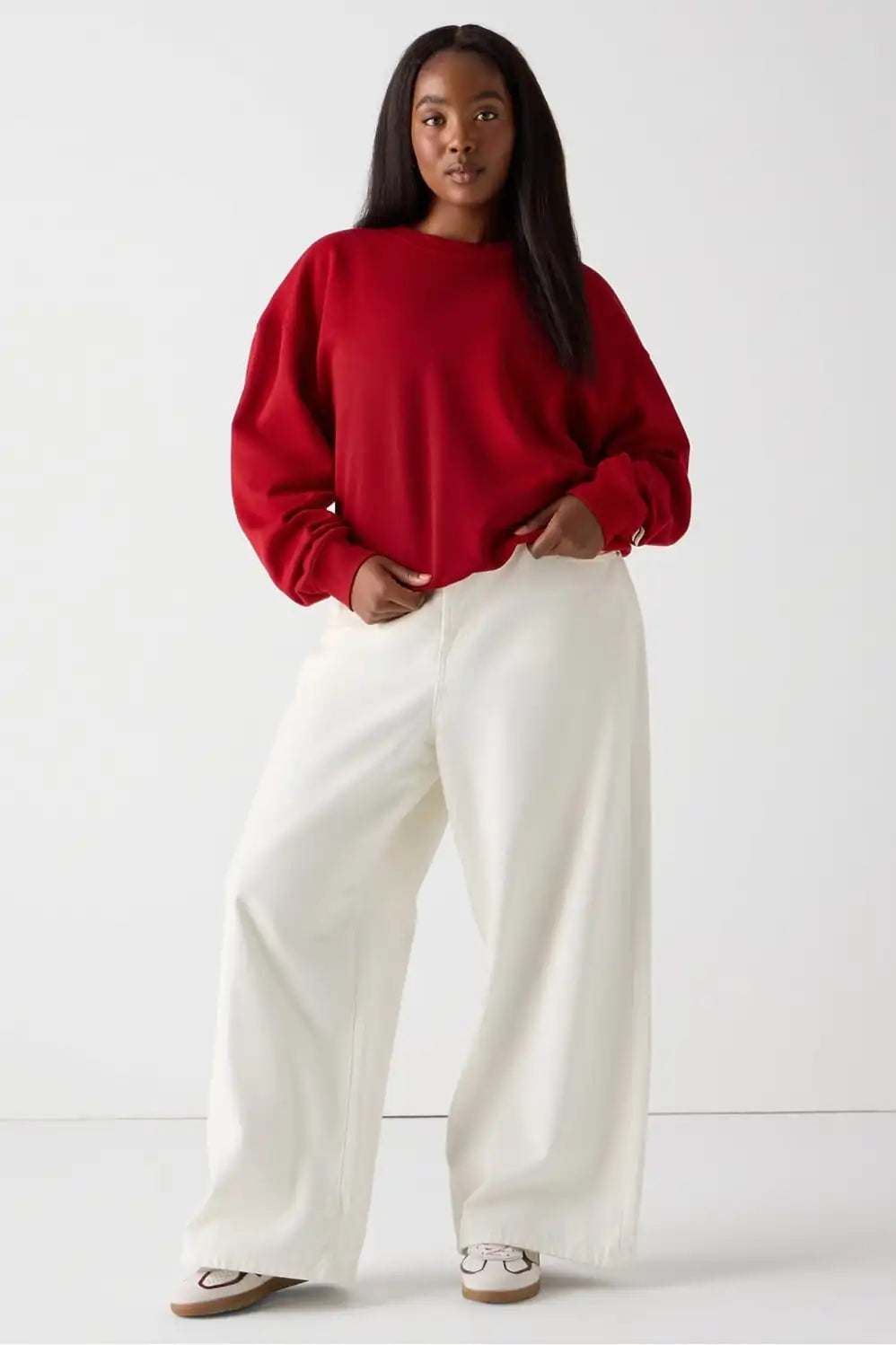 Cozy Fleece Crew Neck Sweatshirt Secondary image