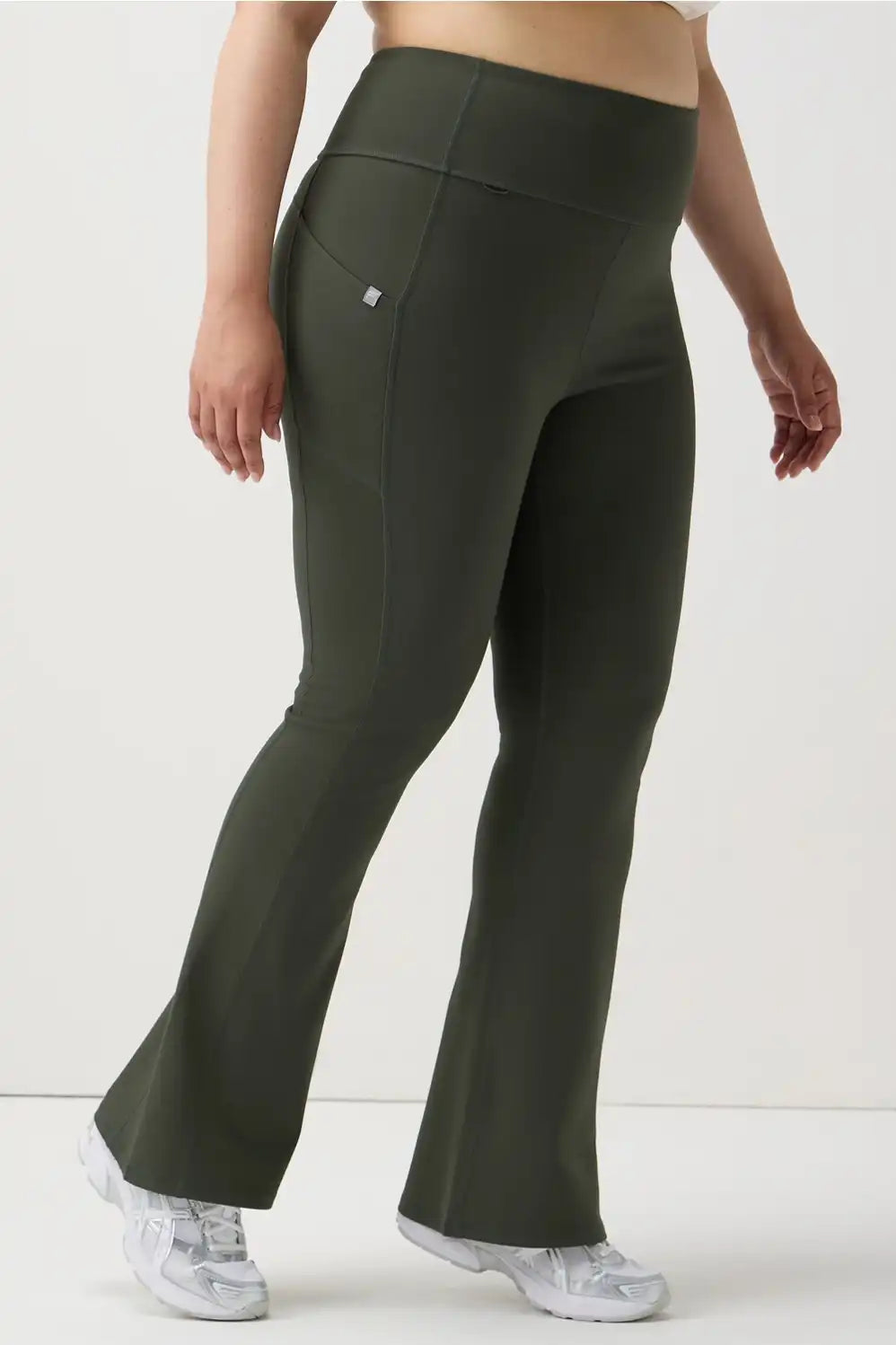 PonteFlex Kick Flare Scrub Legging