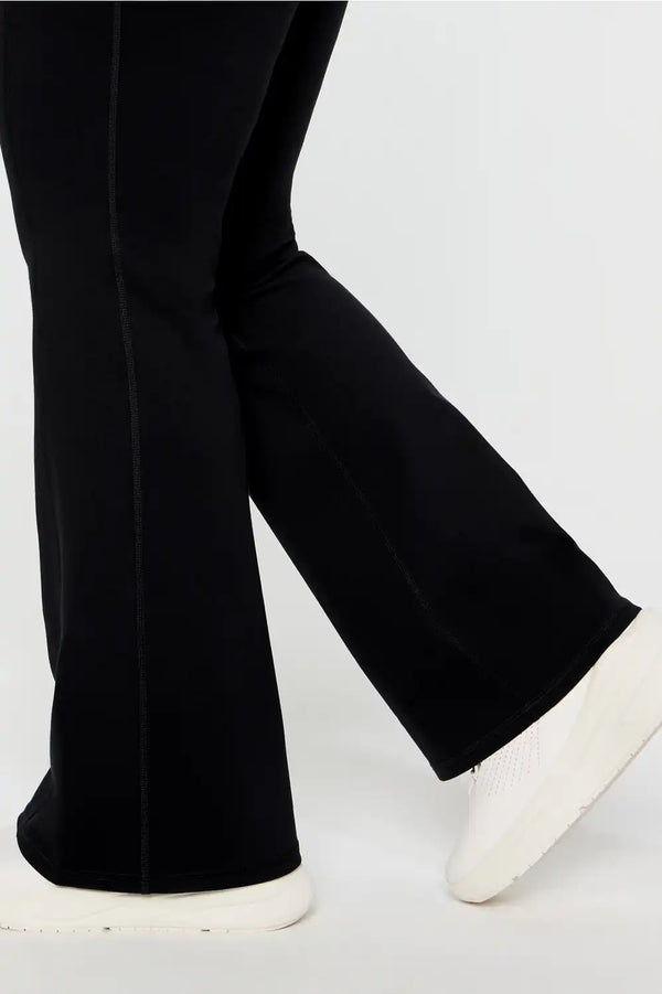 PonteFlex Kick Flare Scrub Legging