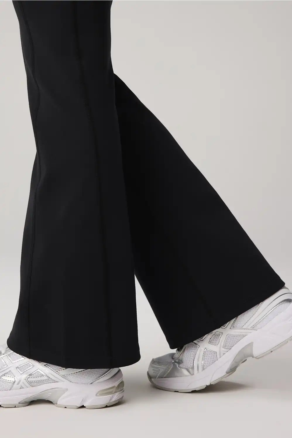 PonteFlex Kick Flare Scrub Legging
