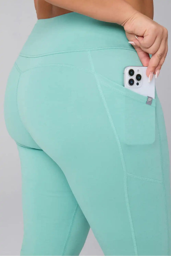 PonteFlex Kick Flare Scrub Legging