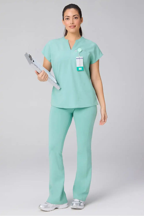 PonteFlex Kick Flare Scrub Legging