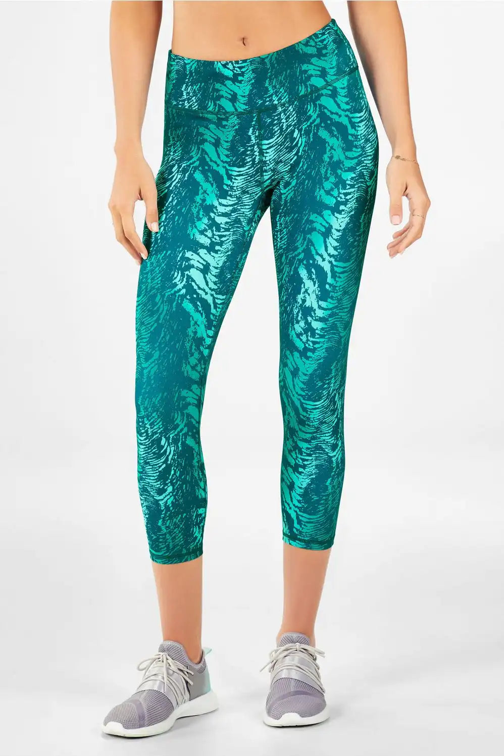 Define PowerHold® Mid-Rise Capri