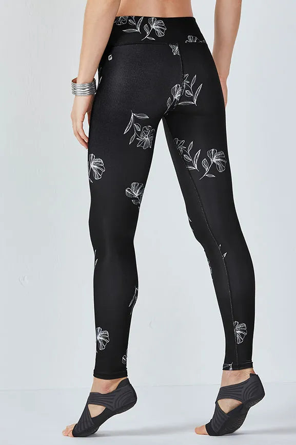 Define PowerHold® Mid-Rise Legging