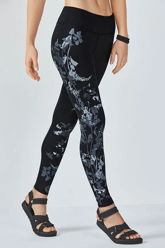 Define PowerHold® Mid-Rise Legging