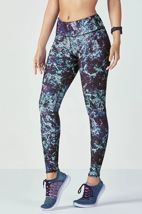 Define PowerHold® Mid-Rise Legging
